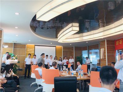 资深团队1